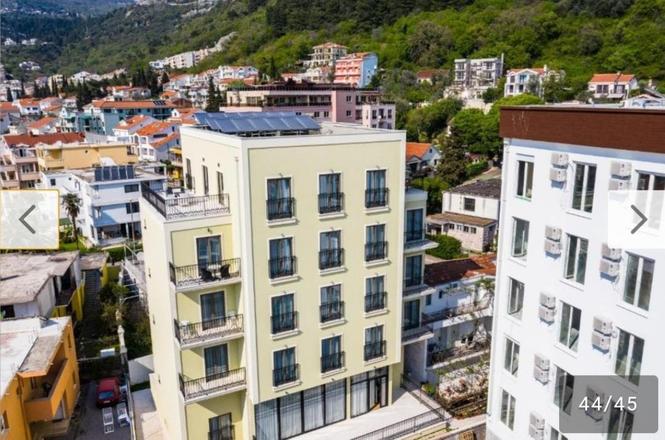 Hotel u Budvi