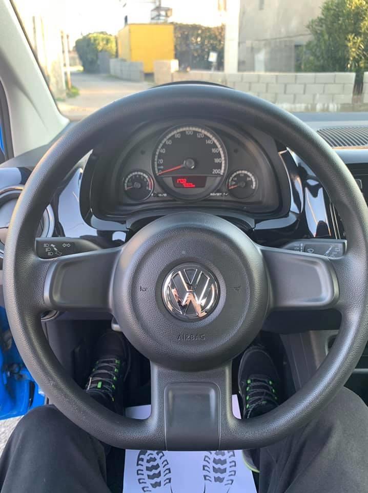 Na-Prodaju-068378379