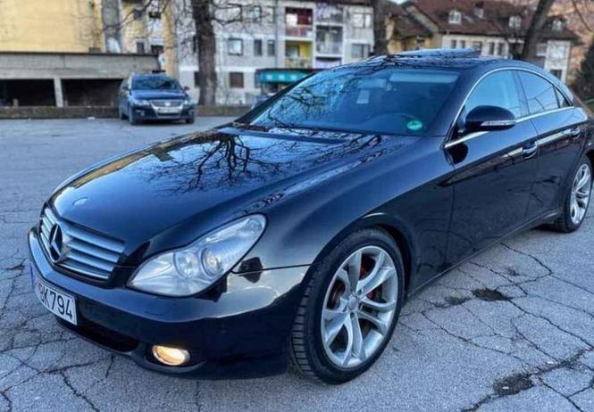 Mercedes Cls 320 cdi auto je u extra stanju servisiran nove 