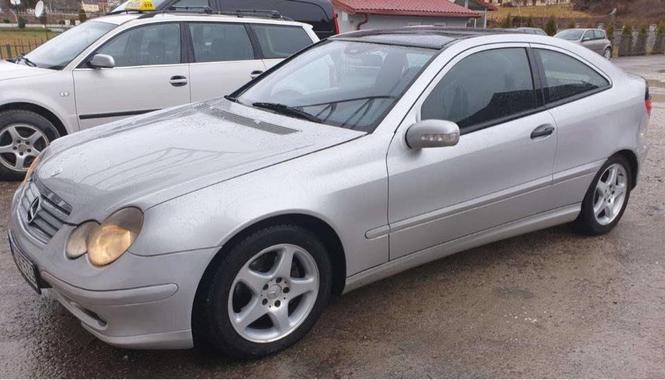 -> Mercedes C220 - 105kw Automatic 03'