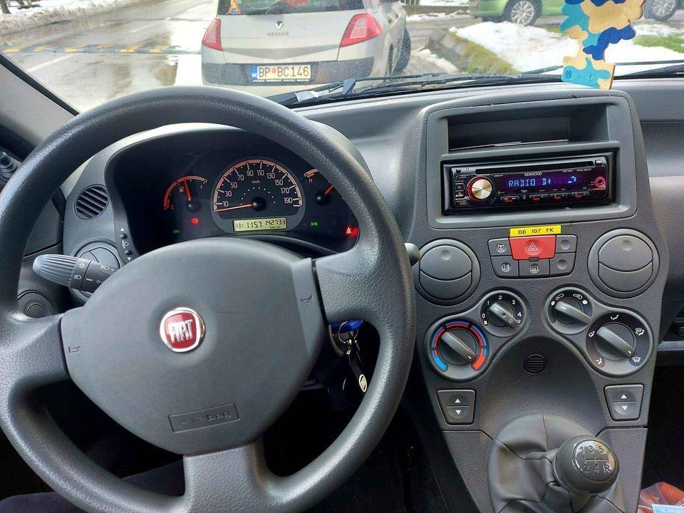 FIAT-PANDA-4X4--2006-GOD