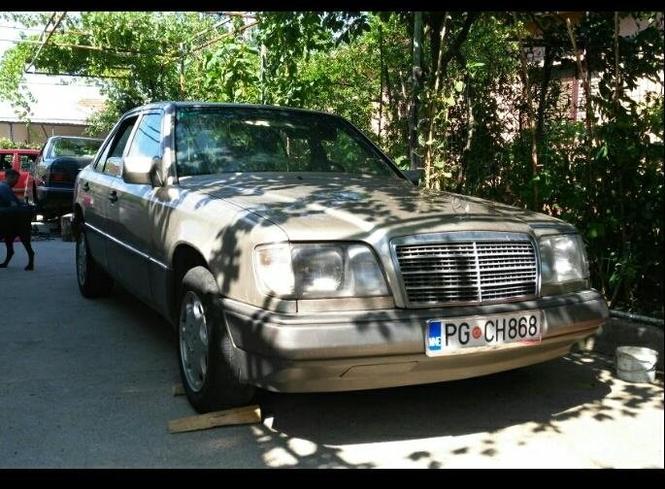 Mercedes E 220 u Djelove