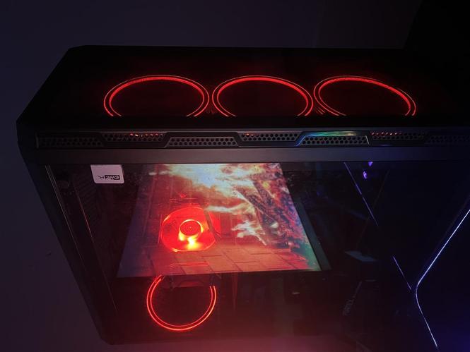PRODAJEM GAMING PC