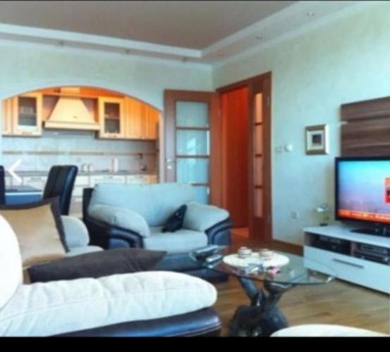 Izdajem blok 5