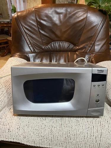 Mikrotalasna i aspirator