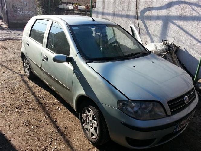 Fiat PUNTO 1,3 mjt -04 u djelovima