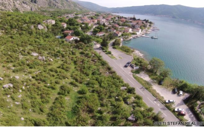 Plac površine 10624m2 sa dozvolom za izgradnju 