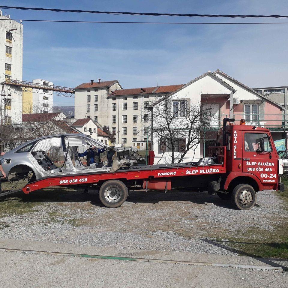 Auto-slep-Ivanovic-068036458-24H