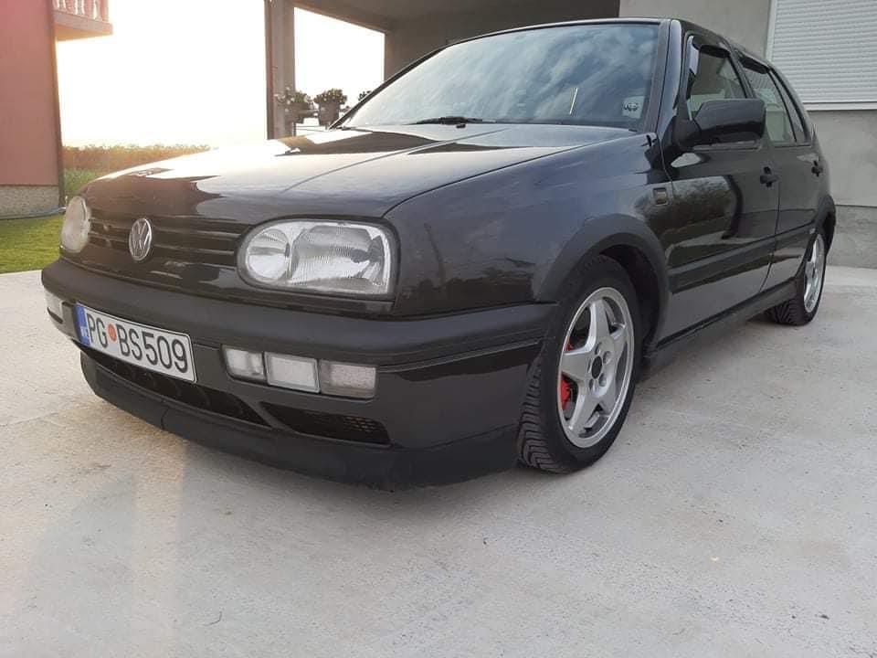 Prodajem-golf-3-gti-2-0-8-v-sekvent-plin-060060333