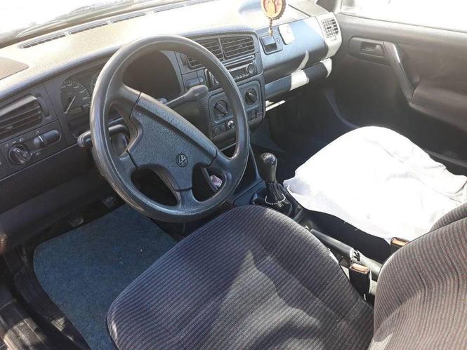 Golf 3 1.4 benzin 93god