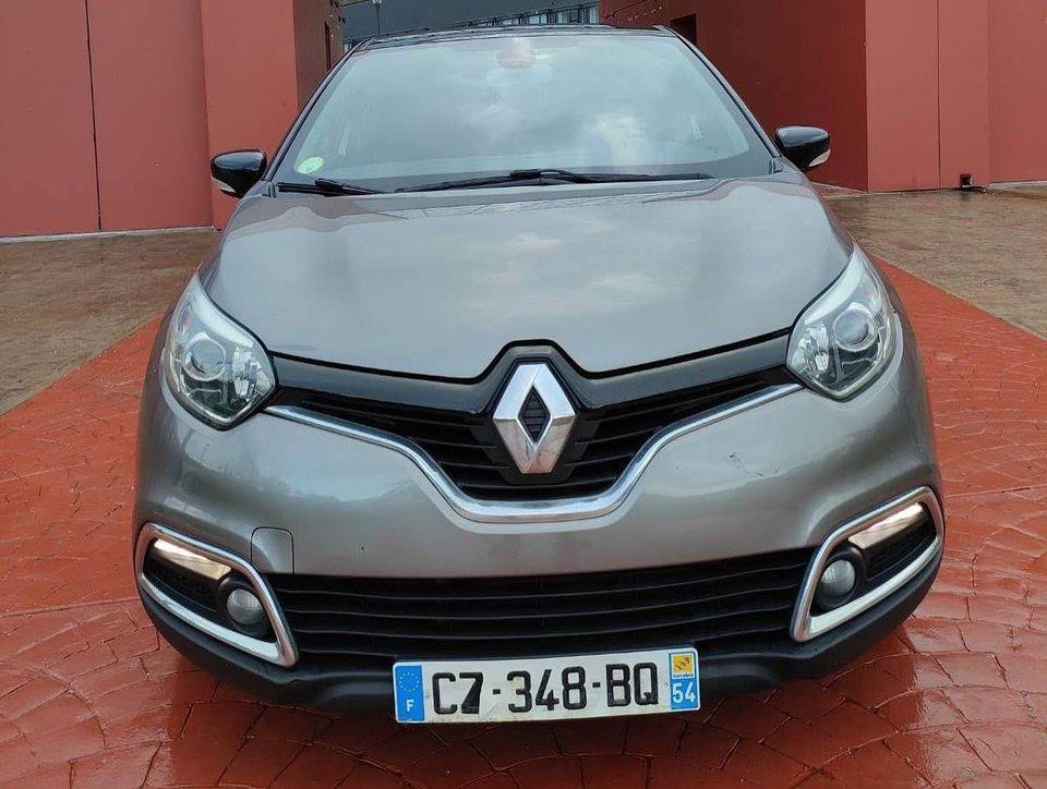 RENAULT-CAPTUR