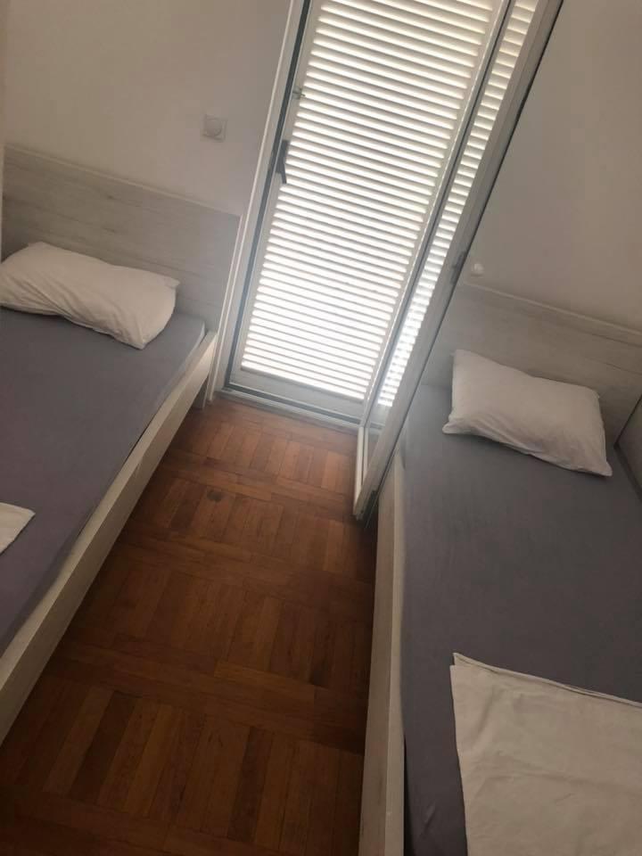 Prodaja-trosobnog-stana-u-Budvi