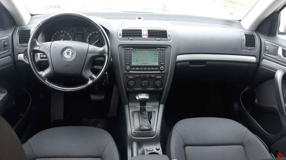 SKODA-OKTAVIA-DSG-2-0-TDI-103-KW