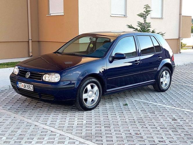 Golf 4 1.9 TDI 81Kw 2002god.