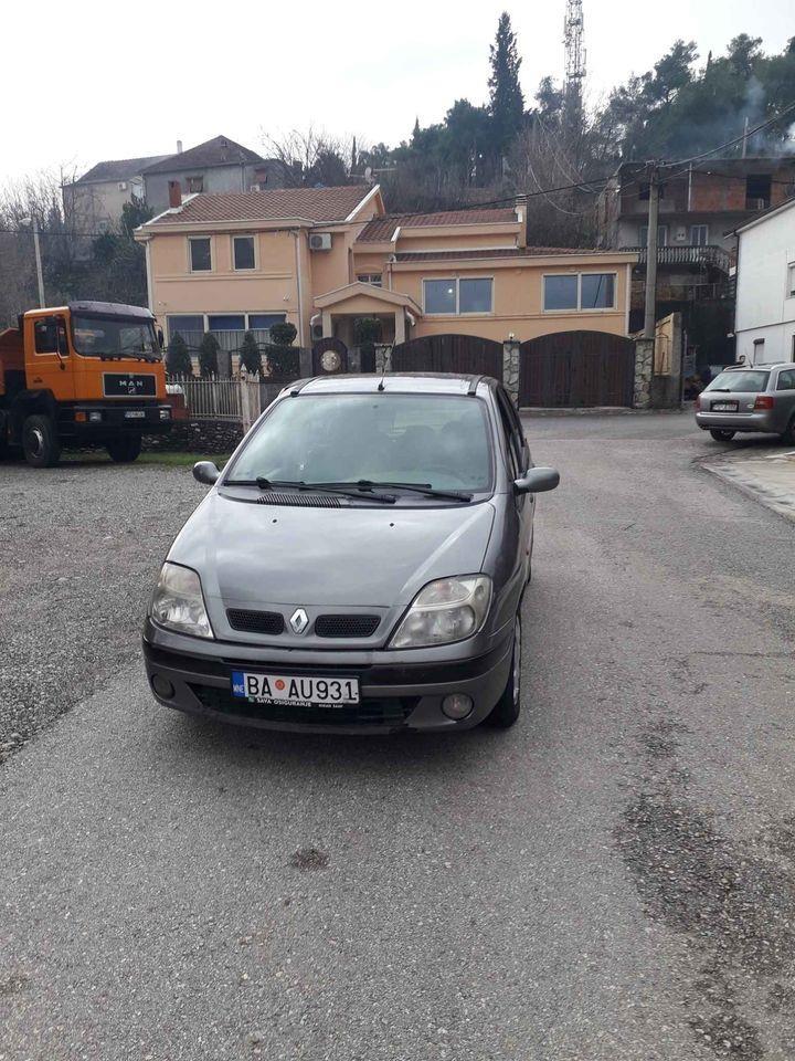 RENO-SENIK-1-9-DCI-DIZEL-GOD-2001-AUTO-U-ODLICNOM-STANJU-