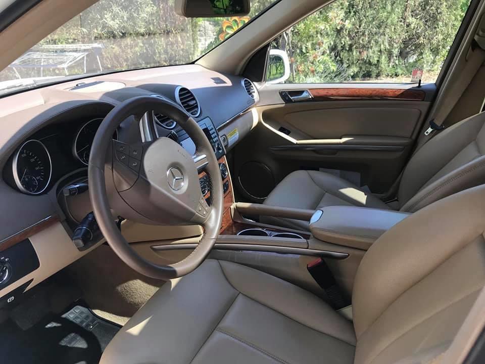 Mercedes-Benz-GL320