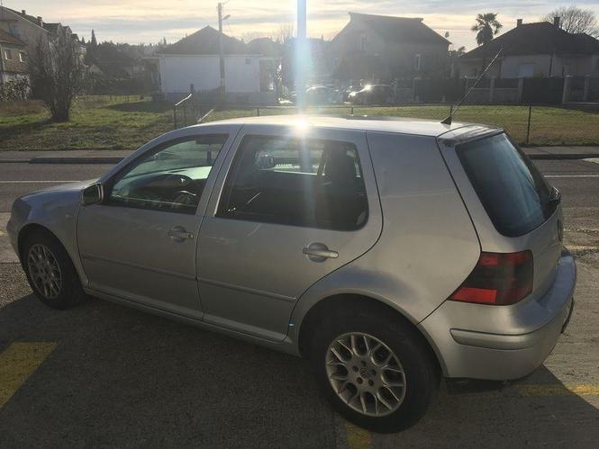 Golf4 1.9 96kw 2001 godina