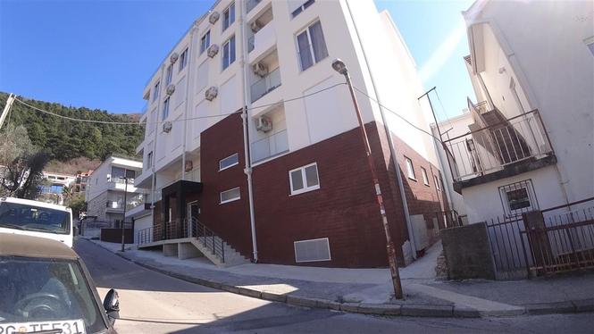 Prodaja, stan, 56m2, Markovići, Budva