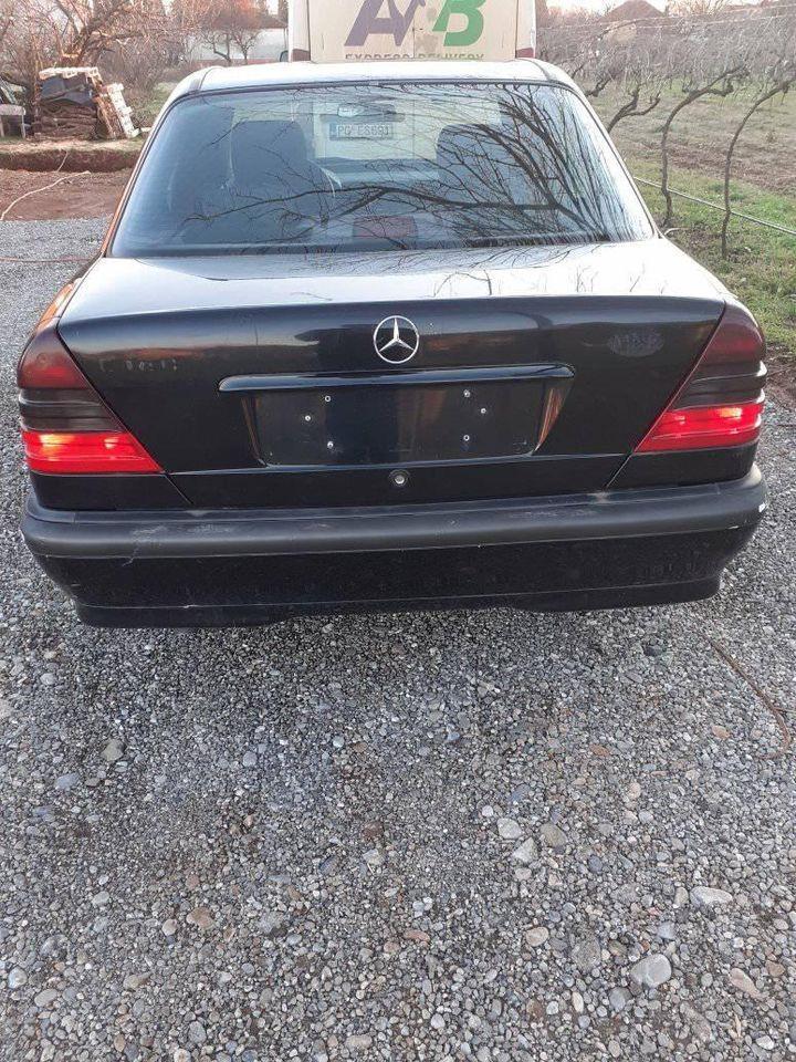 Mercedes-c-180