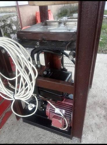 Presa za cedjenje sipka domaceg