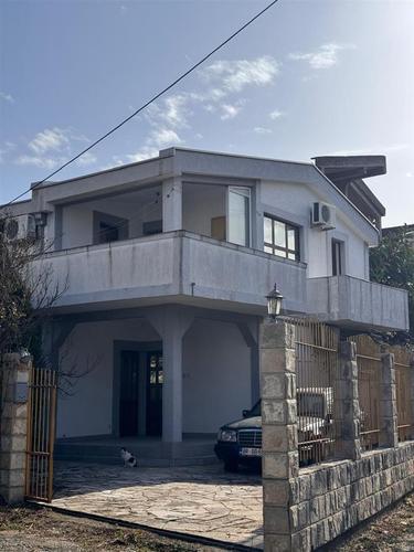 Kuća na prodaju