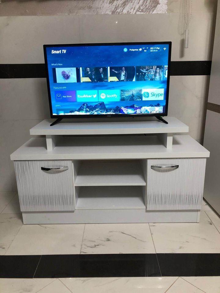 Prodajem-Komodu-za-Tv-Novo