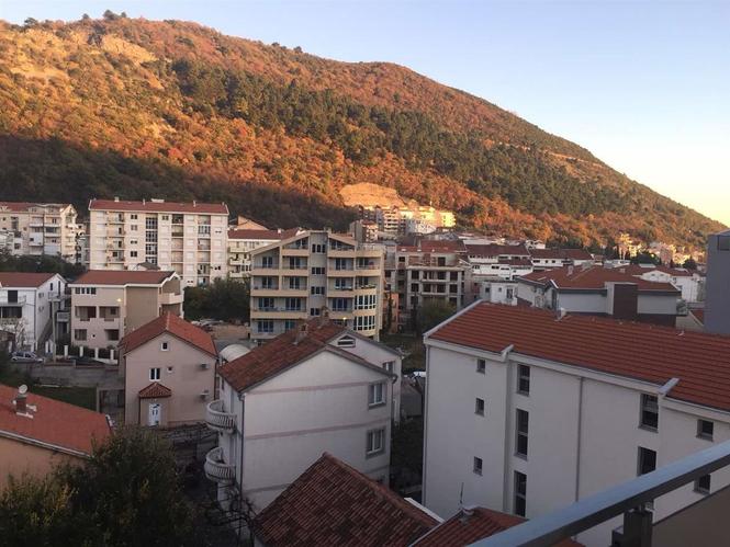 Prodaja, stan, 51m2, Podkošljun, Budva