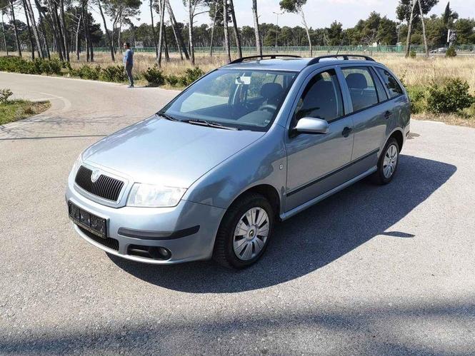 SKODA FABIA / 2006 GODINA