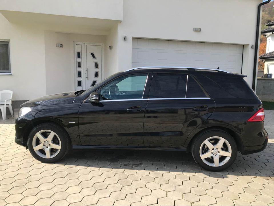 ML-350-CDI-2011-god--Uvoz-ch-165-000-km